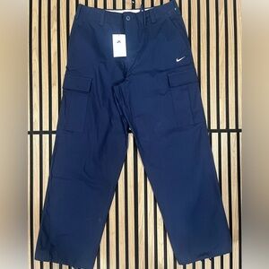 Nike SB Skateboarding Cargo Pants Loose Fit Navy Blue FD0401-410 Men’s Size 34